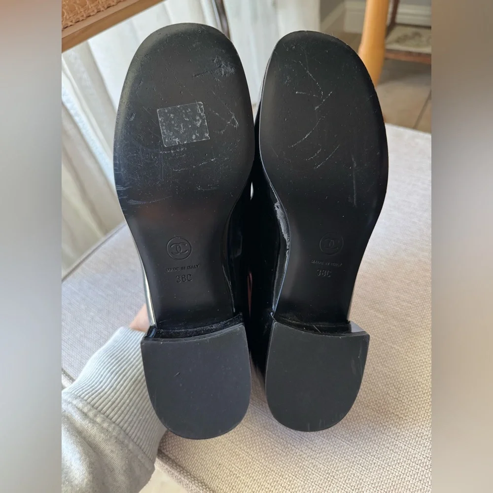 Chanel Glossy Black CC patent leather Loafers Tassel 38C / Size 8 Authentic‎ - Picture 5 of 9